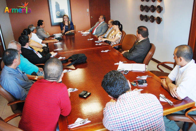 Con directores de medios de comunicaci&oacute;n la Alcaldesa socializ&oacute; importantes proyectos