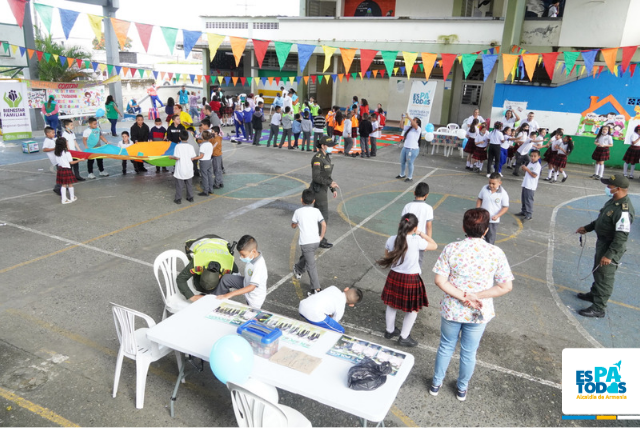 Alcaldia llego hasta la IE Gustavo Matamoros para decirle SI al estudio y la recreacion NO al trabajo infantil 