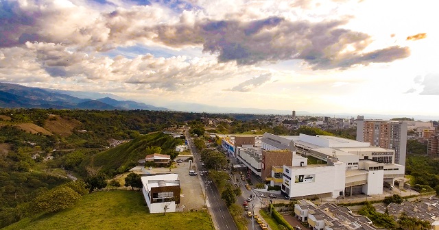 Panoramica avenida centenario 3